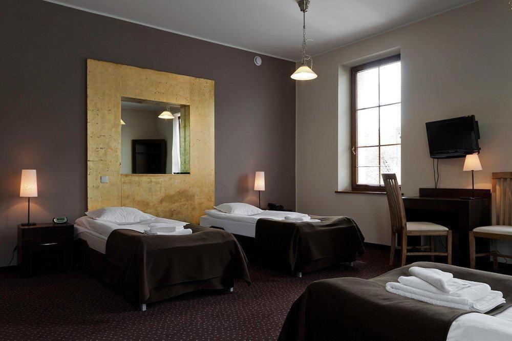 A' Propos Hotel, Restauracja, Club Wałbrzych Rom bilde